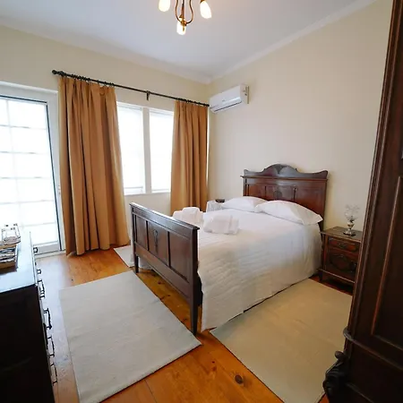 4bdr Park- Fam & Friends