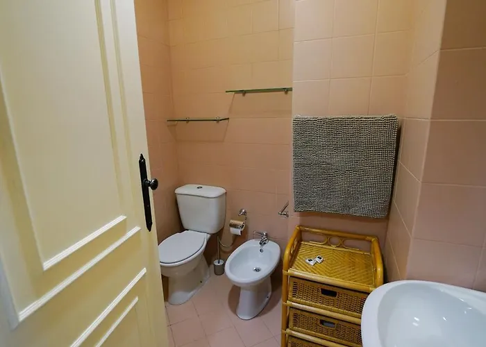 4bdr Park- Fam & Friends 別荘 Alijó